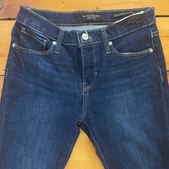 Banana Republic jeans with frayed ankles - Picture 9 of 9